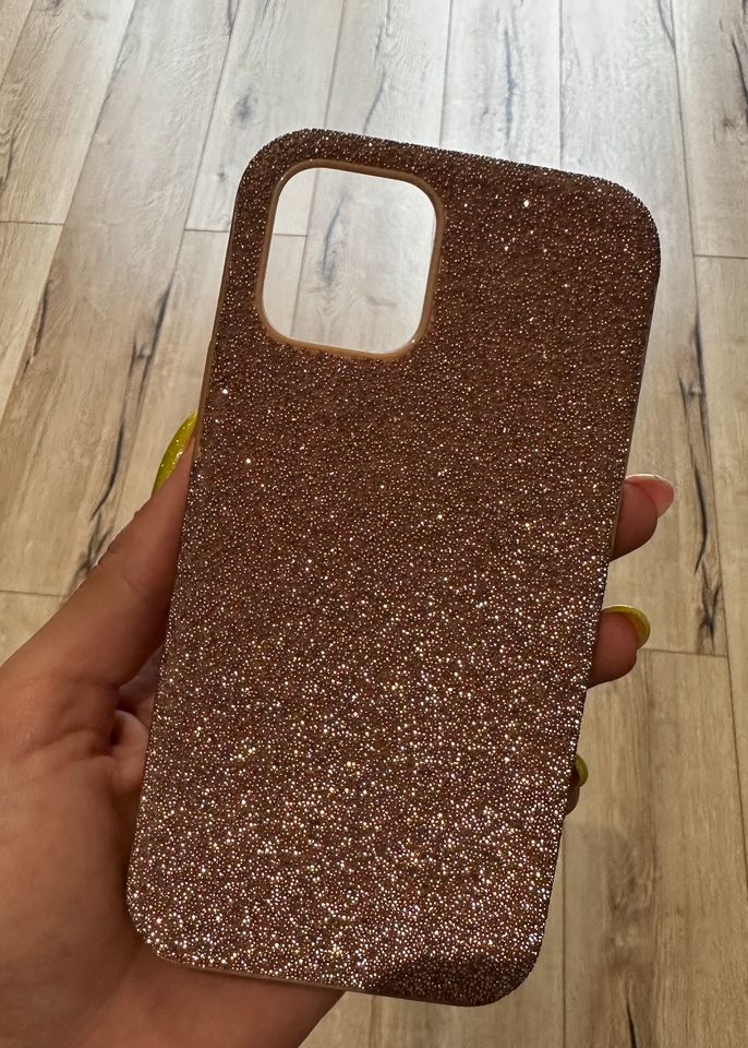 Swarovski Schutzhülle für IPhone 12/12 Pro in Traunreut