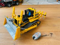 LEGO Technic 8275 RC Bulldozer mit Motor Friedrichshain-Kreuzberg - Friedrichshain Vorschau