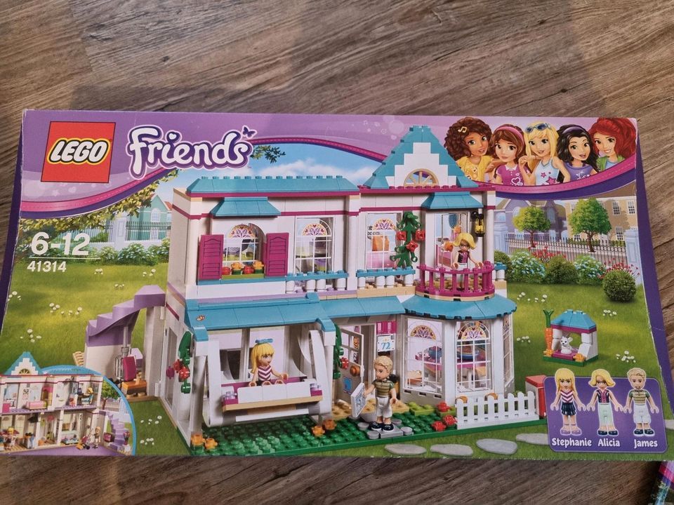 Lego Friends Stephanies Haus Mädchen Originalkarton in Bad Honnef