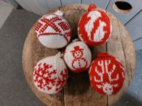 Handmade gehäkelte Weihnachtskugeln Nordrhein-Westfalen - Troisdorf Vorschau