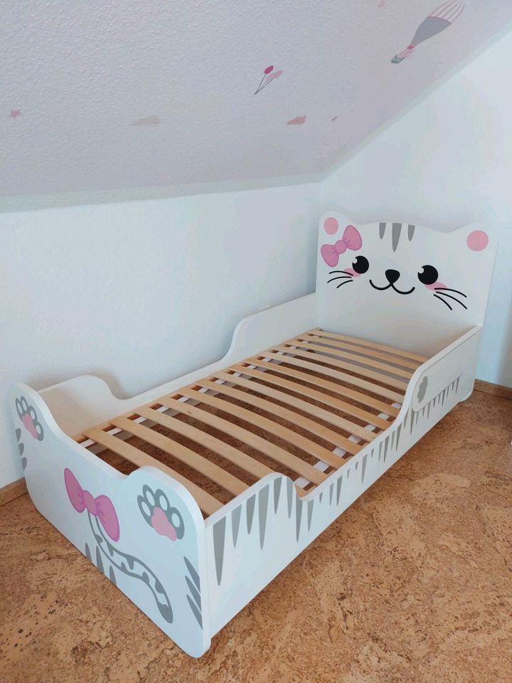 Kinder Katzenbett in Lage