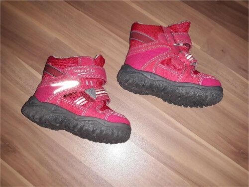 Superfit Husky Winterstiefel, pink, GR 20 *wie neu* in Schwalbach