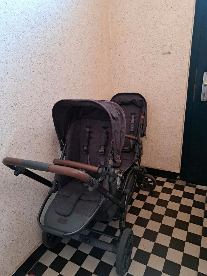 Geschwisterwagen Kinderwagen in Hagen