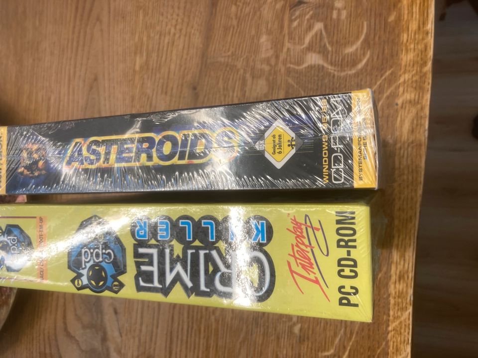 PC spiele OvP Sealed Crime Killer,  Asteroids in Hamburg