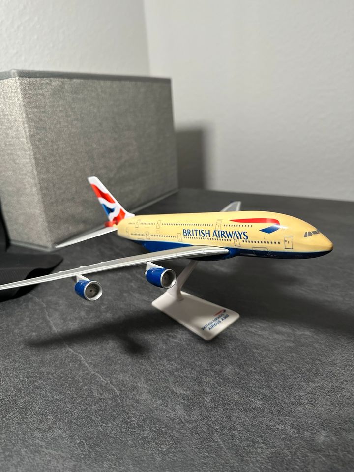 British Airways Modellflugzeug Airbus A380 in Stade