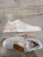 Damen Tennisschuhe neu Nordrhein-Westfalen - Remscheid Vorschau