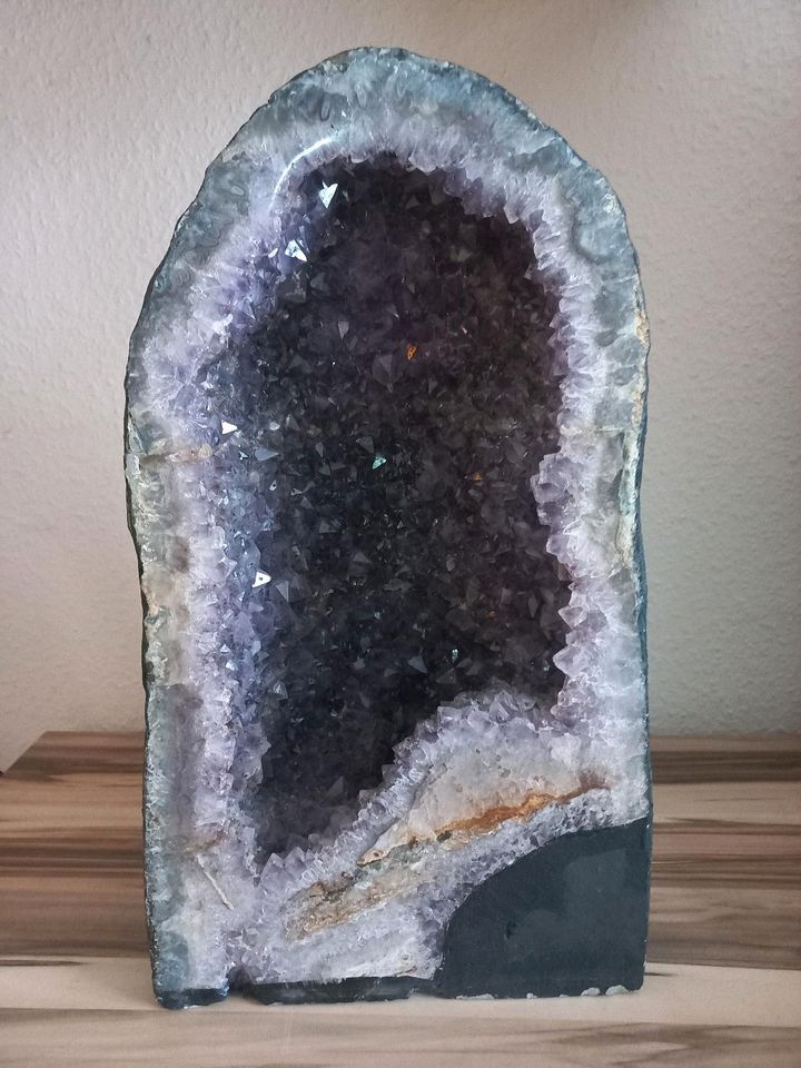 Amethyst Druse, Kathedrale, Geode, Cluster, Geode XXL in Eckernförde