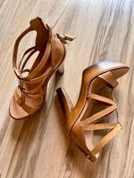Sandalen Leder Cognac UGG NEU 36 Dresden - Innere Altstadt Vorschau