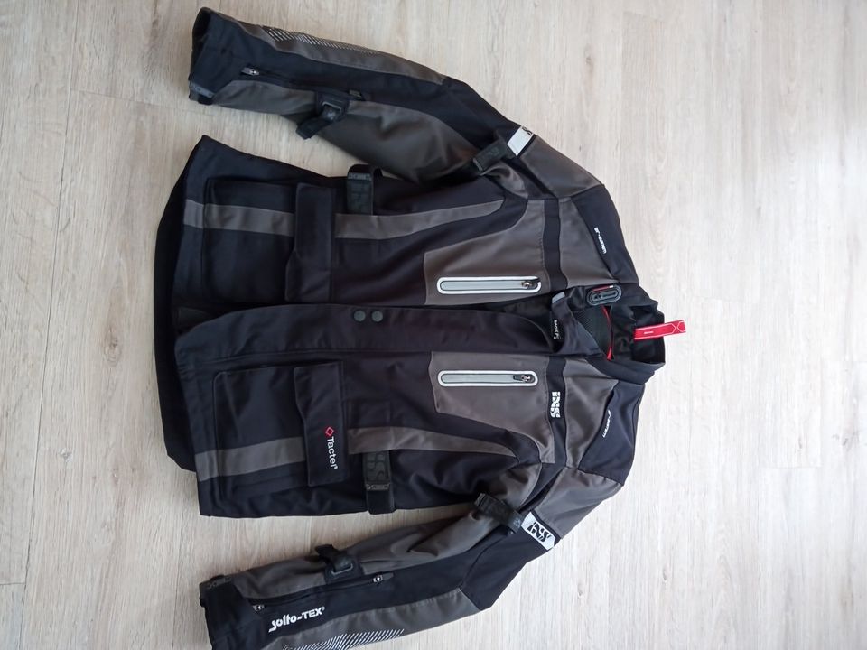 Textil Motorradjacke IXS in Straubenhardt