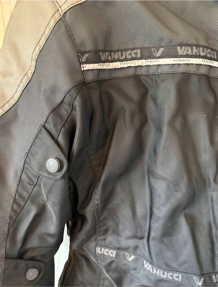 Damen Motorrad Jacke Vanucci Gr. M in Neunkirchen Siegerland