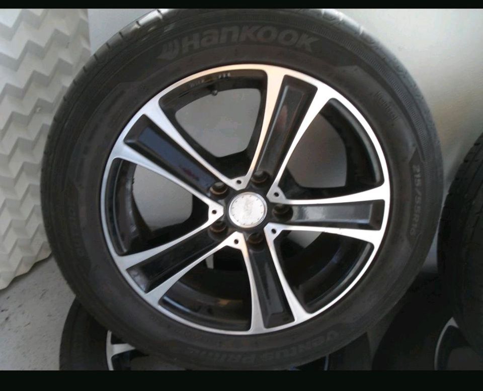 4x Alufelgen mit Hankook Sommerreifen 215/55 R16 93V in Berlin