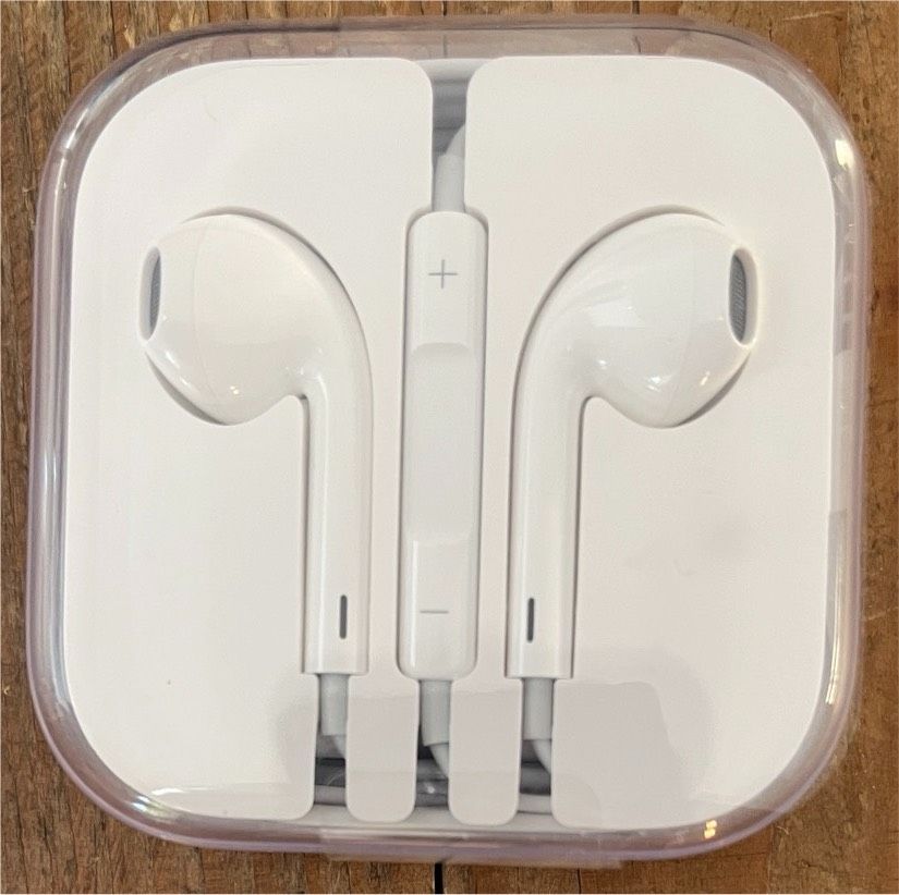 NEU: Apple EarPods (3,5 mm Kopfhörerstecker) in Köln