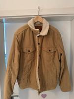 Levis Trucker Sherpa Cord Größe S Nordrhein-Westfalen - Hilden Vorschau