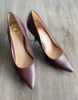 Buffalo Leder Burgunder Pumps Damenschuhe Gr. 36 Neu Hessen - Rödermark Vorschau