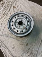 Ford Fiesta MK2 Stahlfelge Felge 4,5 x 13 ET41 Neu Original Ford Brandenburg - Petershagen Vorschau