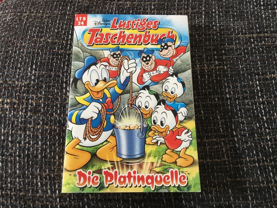 Lustiges Taschenbuch „Die Platinquelle“ in München