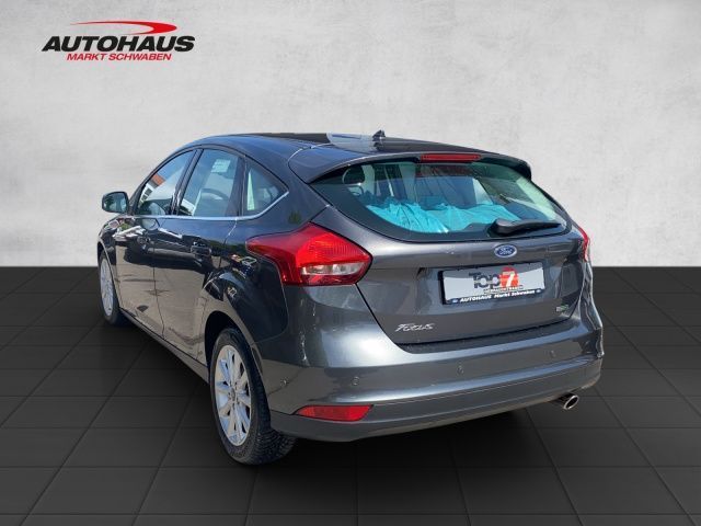 Ford Focus Titanium Bluetooth Navi Klima Einparkhilfe in Markt Schwaben