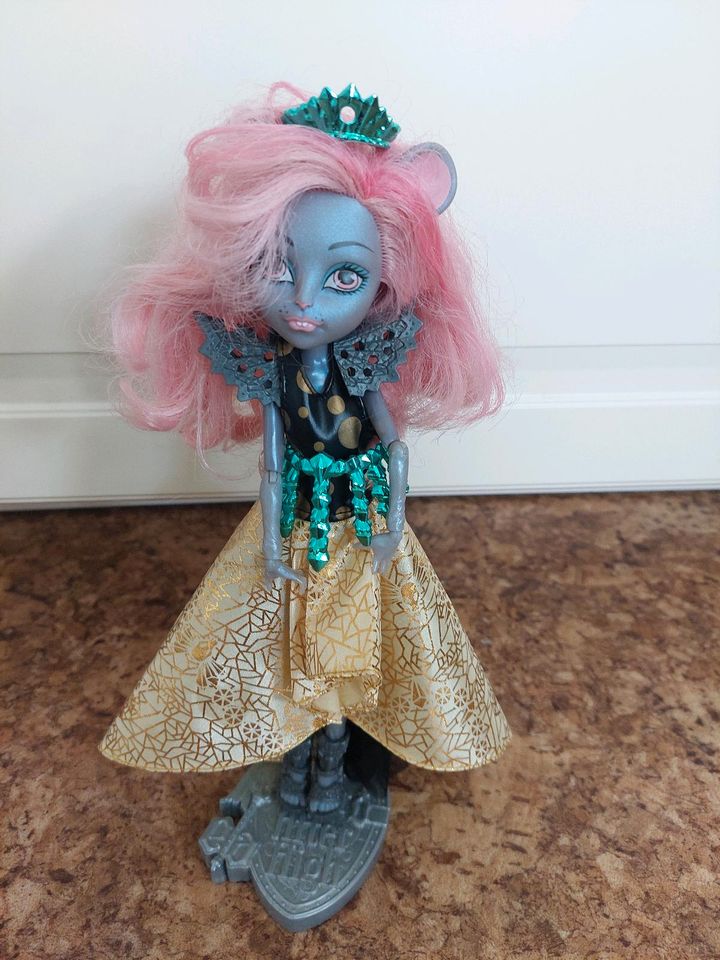 Monster High Mousecedes King Puppe - Buh York in Buseck