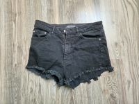 Jeans Short Zara Gr 40 Neu Shorts kurze Jeanshose Hose Bayern - Wartenberg Vorschau