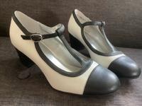 NEU Riemchen Pumps Mary Janes Rockabilly 50er Vintage Retro chic Leipzig - Plagwitz Vorschau