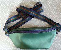 BAUCHTASCHE, UMHÄNGETASCHE.,NEU,HANDMADE Nordrhein-Westfalen - Bad Münstereifel Vorschau