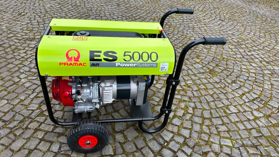 PRAMAG ES 5000 mit Räder Stromerzeuger Notstromgenerator in Kirchhundem