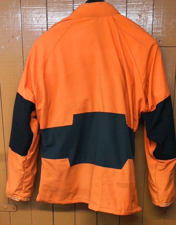 Schnittschutz Jacke Stihl, gebraucht, zu verkaufen in Stadtoldendorf