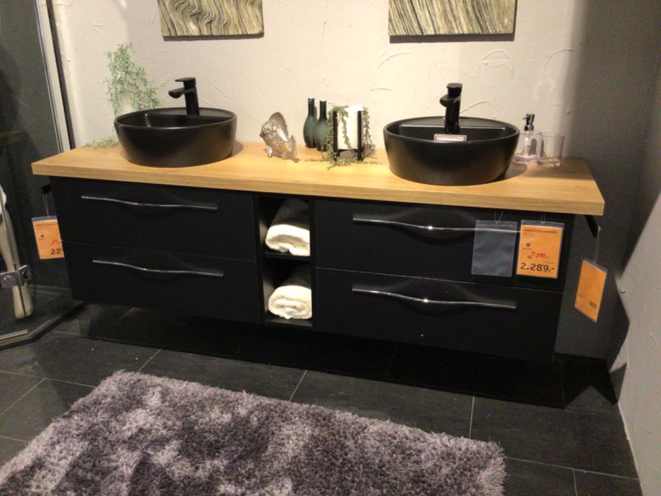 Möbel Waschtischunterschrank SADENA Porto schwarz XXXLutz in Hirschaid