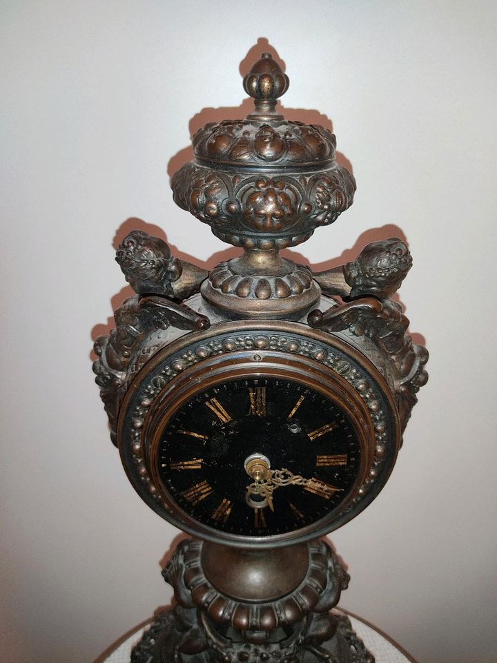 Kamin Uhr zu verkaufen in Dresden