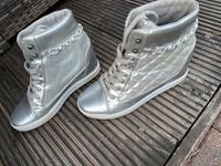 GUESS Stiefeletten Gr.40 Sachsen - Chemnitz Vorschau