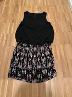 Schwarzes Kleid mit Paillettenrock / Esprit Frankfurt am Main - Gallusviertel Vorschau