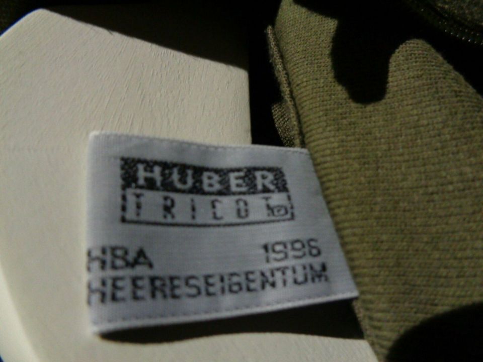 Orig.Bundesheer Österreich Trainingsanzug Wappen ÖBH oliv XL in Herzogenrath