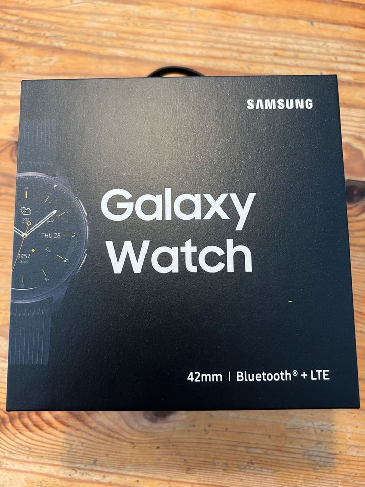 Samsung Galaxy Watch 42mm SM-R815F in Reischach