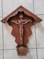 Jesus, Kreuz, Kruzifix, Inri, Holz, 58 x  47cm Bayern - Lohr (Main) Vorschau