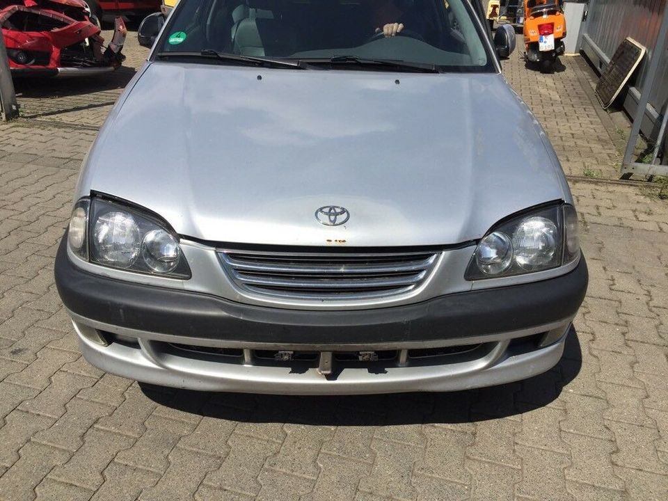 Toyota Avensis T22 Gebrauchtteile Schlachtfest Ersatzteile Köln in Köln Vogelsang