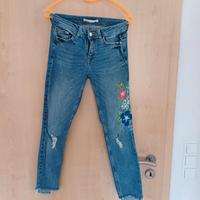 Röhrenjeans Zara Größe 34 Baden-Württemberg - Karlsbad Vorschau