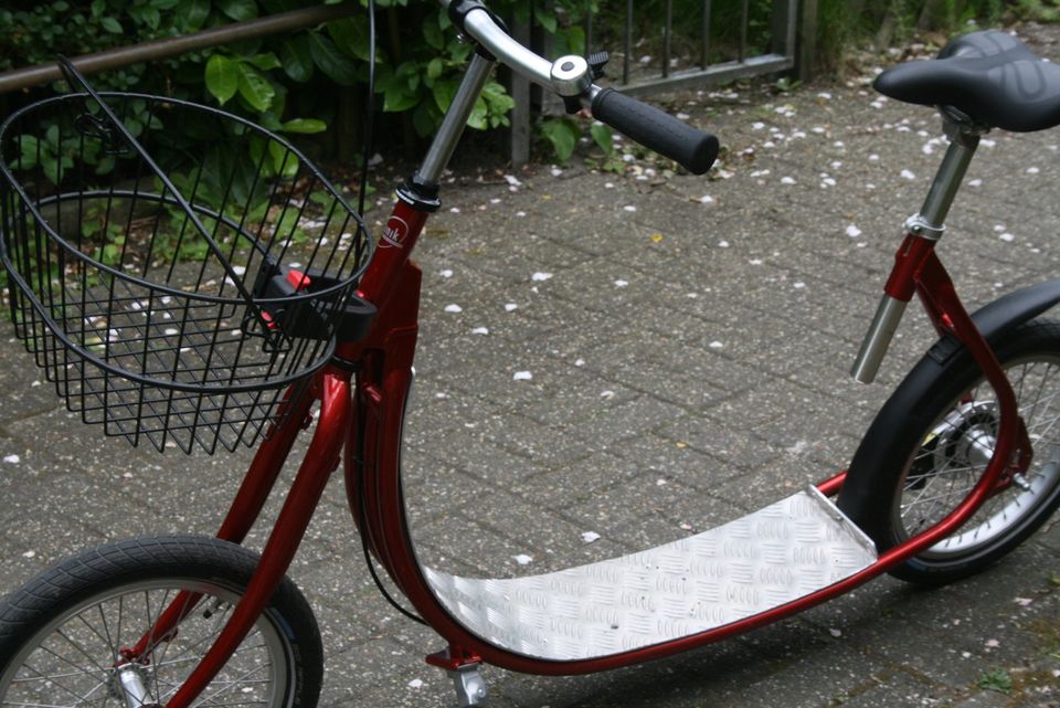 Reha Laufrad/Roller Sauseschritt Jugendliche -Erwachsene!Neuw. in Essen