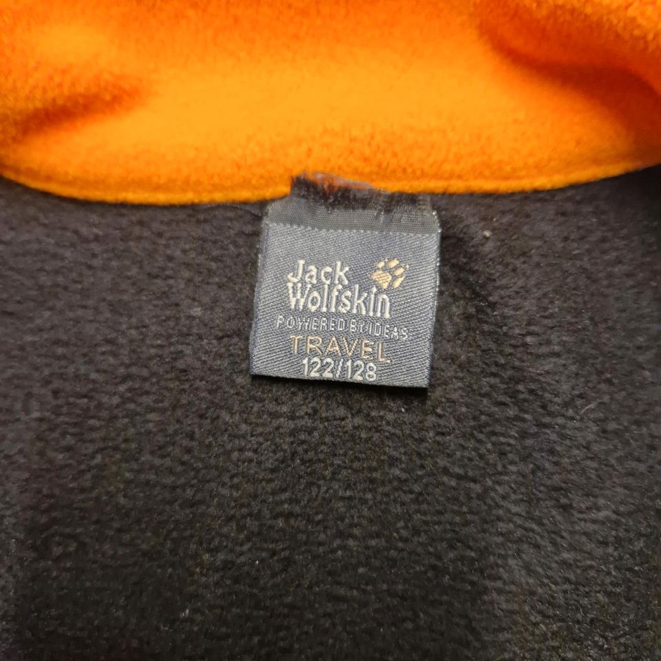 Jack Wolfskin Fleecejacke 122/128 in Peine