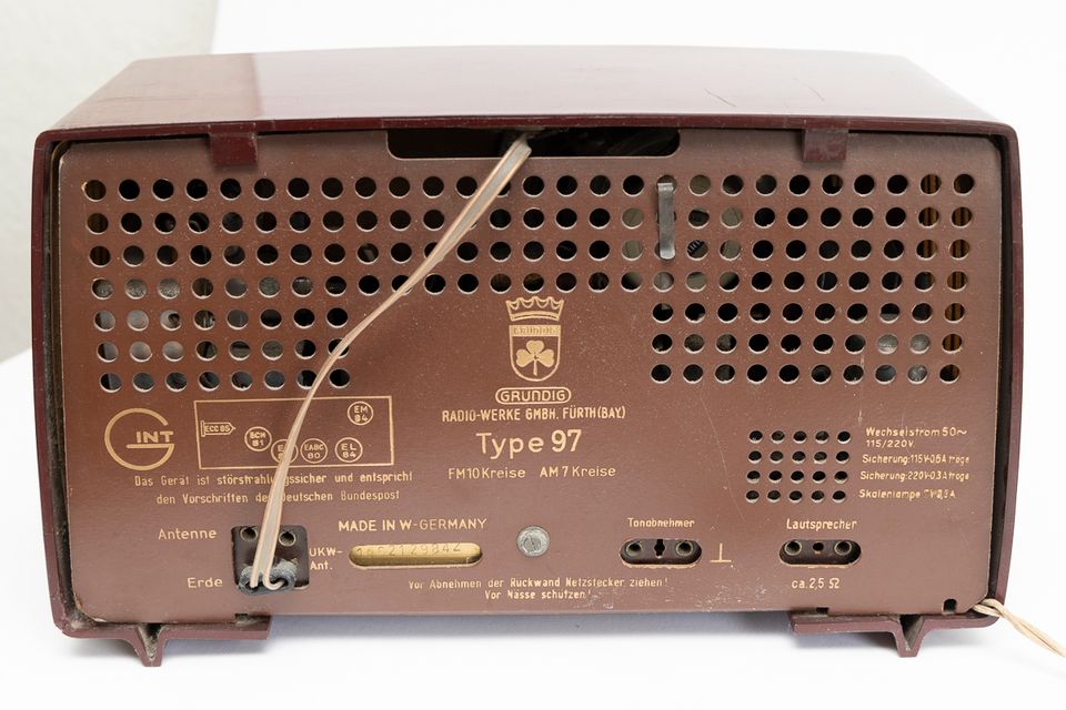 Vintage 50er Jahre, Grundig Röhrenradio Type 97 in Köln