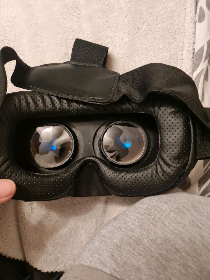 VR Brille fürs handy in Mühlingen