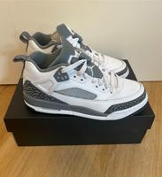 Nike Air Jordan Spizike Low (GS) – Größe 38 – neuwertig Nordrhein-Westfalen - Heiligenhaus Vorschau
