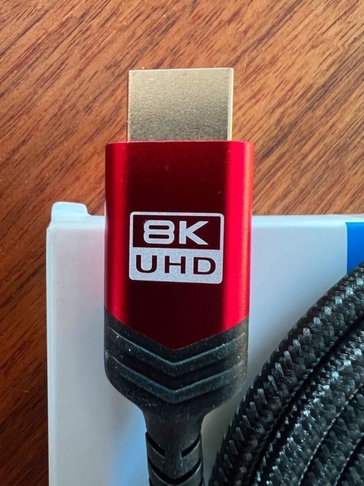 HDMI Kabel UHD 4K 8K 2.1 3m NEU!! Hochwertige Metall Version in Berlin
