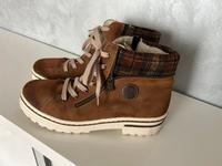 Stiefeletten von Rieker fast Neu! Bayern - Niederviehbach Vorschau