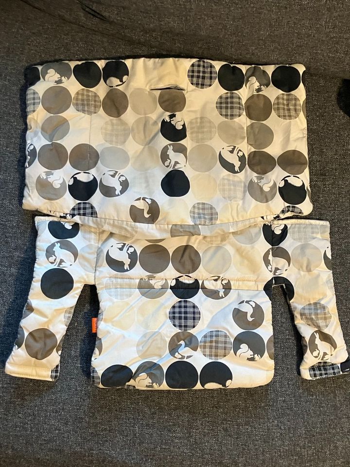 Stokke Tripp Trapp Baby Set mit Sitzkissen Kissen Cushion in Darmstadt