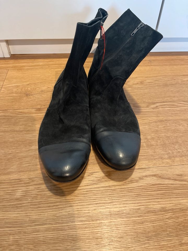 Boss Stiefeletten schwarz 45/29,5cm Leder in Düsseldorf