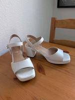 Tamaris Comfort Sandaletten Absatzschuhe Hochzeit Braut Weiß Berlin - Spandau Vorschau