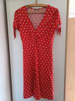 Rotes Kleid mit weißen Punkten Gr. S Sachsen - Burgstädt Vorschau