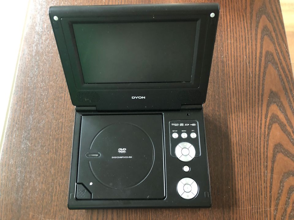 Tragbarer DVD Player von DYON - Model Convey in Düsseldorf