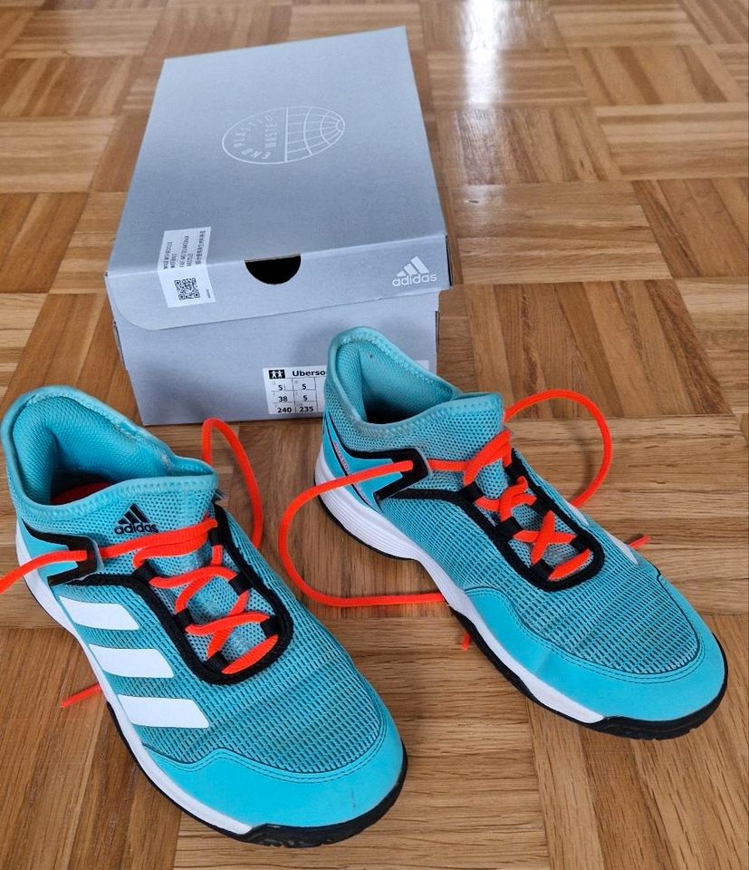 Adidas Tennisschuh, Ubersonic 4 K, Gr. 38, grün in München