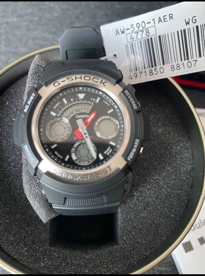 Casio G-Shock Armbanduhr AE-590-1AER NEU in Moers